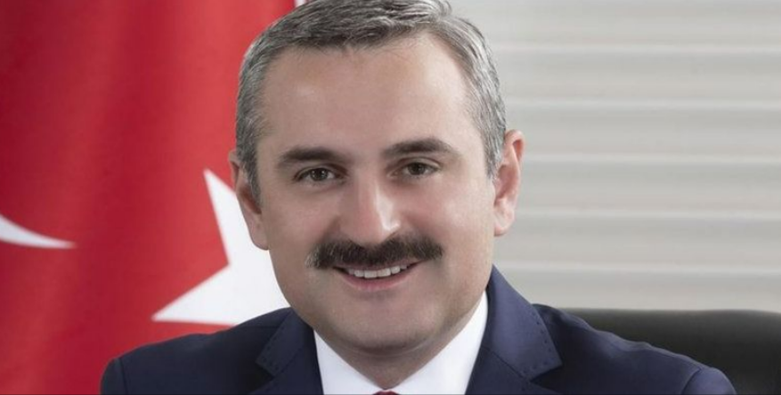 AK Parti Milletvekili Bayram Şenocak’ın Mesleği Nedir?