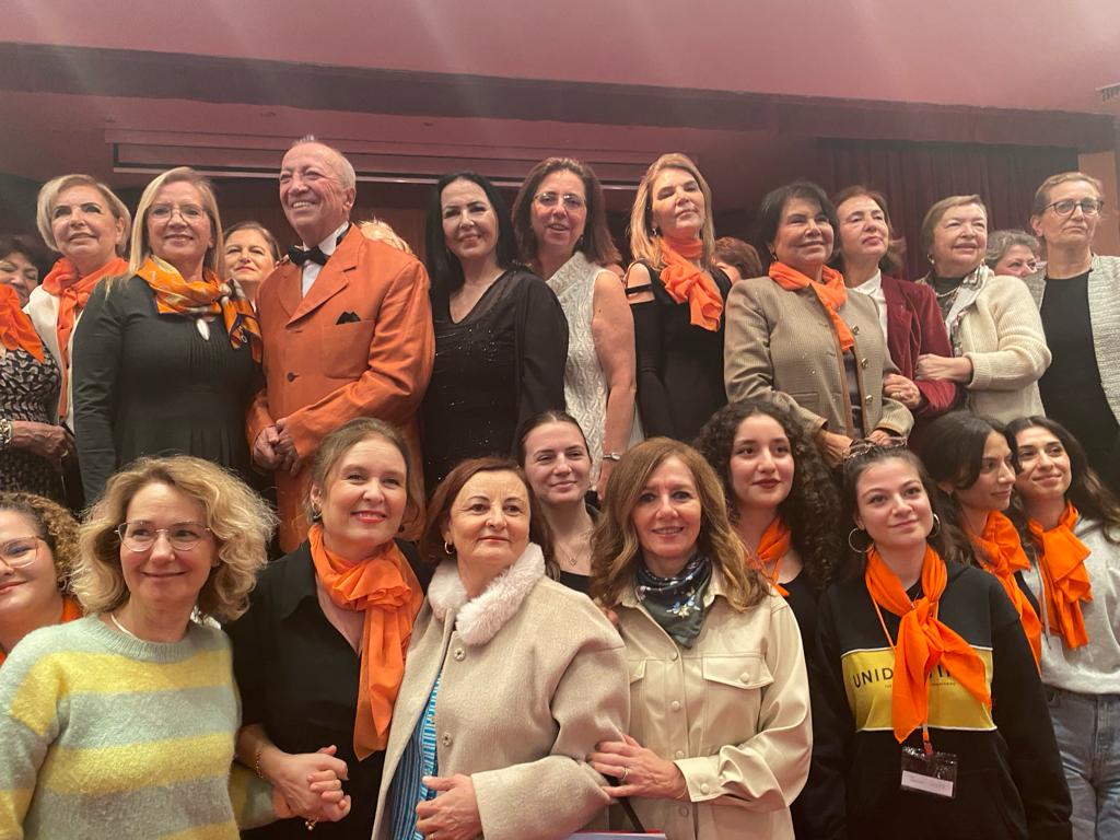 Türk Üniversiteli Kadınlar Derneği Eskişehir Şubesi Cumhuriyetin 100. Yılını Coşkuyla Kutladı